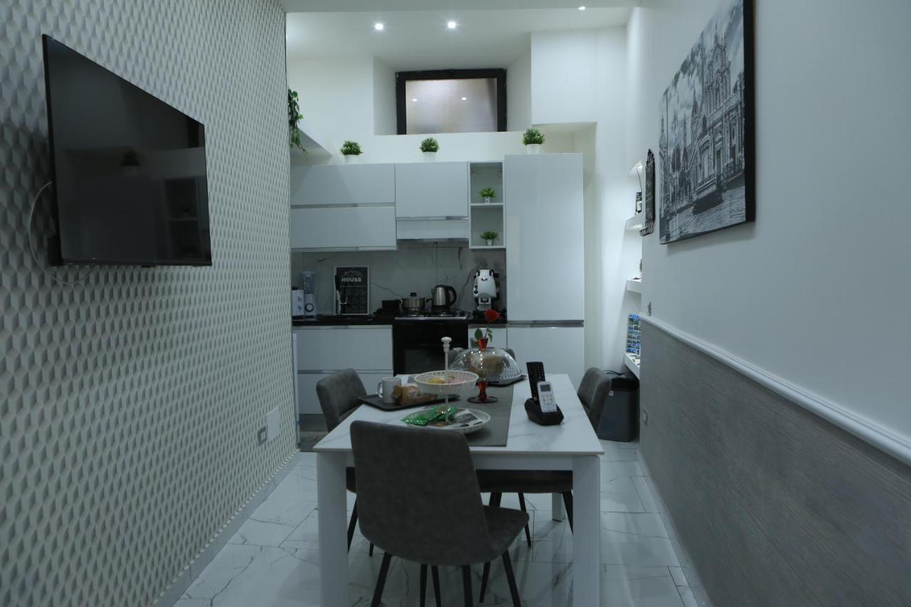 Santi House Διαμέρισμα Κατάνια Εξωτερικό φωτογραφία